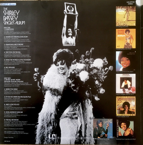 Shirley Bassey - The Shirley Bassey Singles Album | United Artists Records (UAS 29728) - 2 Shirley Bassey - The Shirley Bassey Singles Album | United Artists Records (UAS 29728) - 2