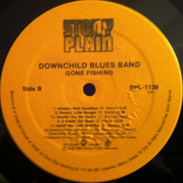 Downchild Blues Band - Gone Fishing | Stony Plain Records (SPL 1139) - 4 Downchild Blues Band - Gone Fishing | Stony Plain Records (SPL 1139) - 4
