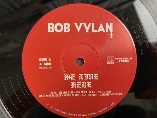 Bob Vylan - We Live Here | Venn Records (VENN045) - 4