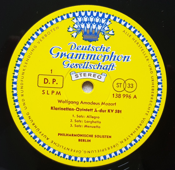 Wolfgang Amadeus Mozart , Philharmonische Solisten Berlin - Klarinettenquintett KV 581 ∙ Oboenquartett KV 370 | Deutsche Grammophon (138 996 SLPM) - 2 Wolfgang Amadeus Mozart , Philharmonische Solisten Berlin - Klarinettenquintett KV 581 ∙ Oboenquartett KV 370 | Deutsche Grammophon (138 996 SLPM) - 2