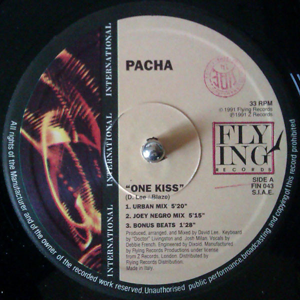 Pacha - One Kiss | Flying International (FIN 043) - main