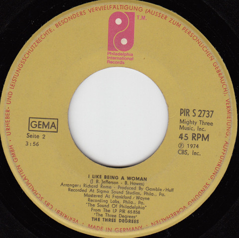 The Three Degrees - Get Your Love Back | Philadelphia International Records (PIR 2737) - 3