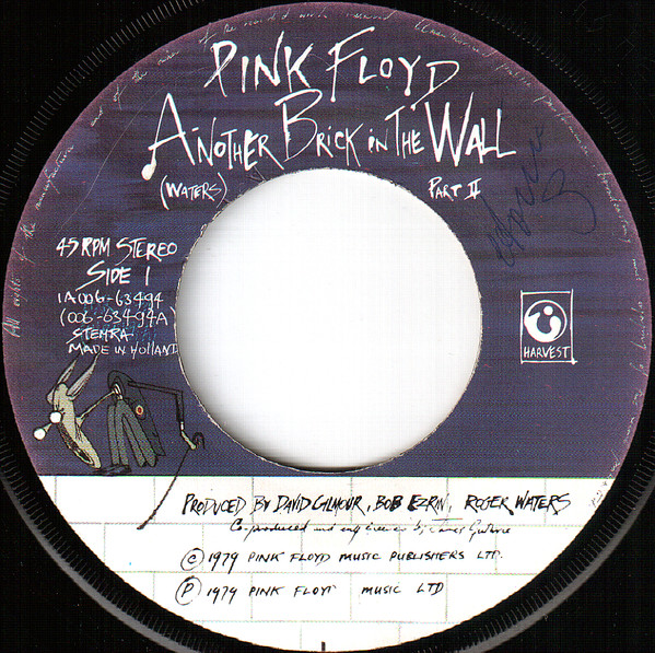 Pink Floyd - Another Brick In The Wall (Part II) | Harvest (1A 006-63494) - 3