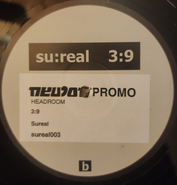 su:real - 3:9 | su:real (su:real 003) - main
