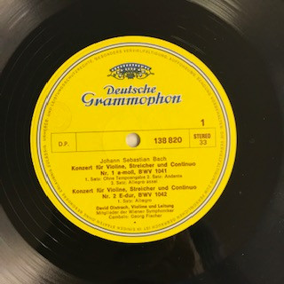 Johann Sebastian Bach , David Oistrach , Igor Oistrach - Violinkonzerte In A-moll Und E-Dur / Konzert Für Zwei Violinen In D-Moll [Vinyl] | Deutsche Grammophon (138 820 SLPM) - 3