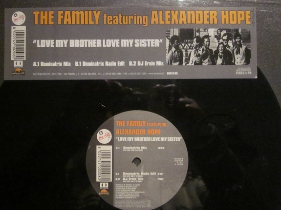 The Family feat. Alexander Hope - Love My Brother Love My Sister | The Club (CLUB 01-99) - main The Family feat. Alexander Hope - Love My Brother Love My Sister | The Club (CLUB 01-99) - main