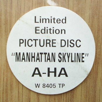 a-ha - Manhattan Skyline (Extended Remix) | Warner Bros. Records (W8405TP) - 2 a-ha - Manhattan Skyline (Extended Remix) | Warner Bros. Records (W8405TP) - 2
