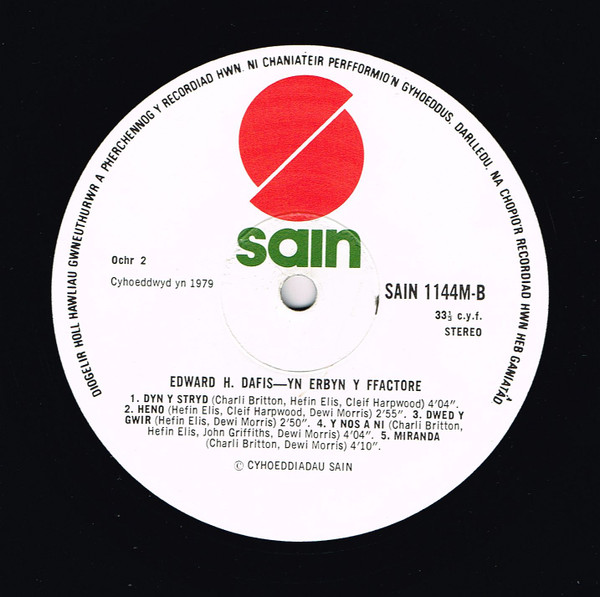 Edward H. Dafis - Yn Erbyn Y Ffactore | Sain (SAIN 1144M) - 4 Edward H. Dafis - Yn Erbyn Y Ffactore | Sain (SAIN 1144M) - 4