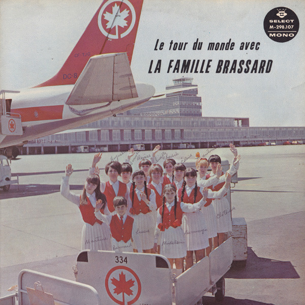 La Famille Brassard - Le Tour Du Monde Avec La Famille Brassard Vol. 4 | Select (M-298.107) - main La Famille Brassard - Le Tour Du Monde Avec La Famille Brassard Vol. 4 | Select (M-298.107) - main
