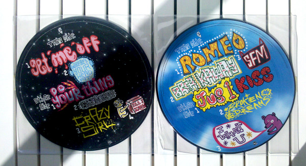 Basement Jaxx - Rooty | XL Recordings (XLLP143X) - 3 Basement Jaxx - Rooty | XL Recordings (XLLP143X) - 3