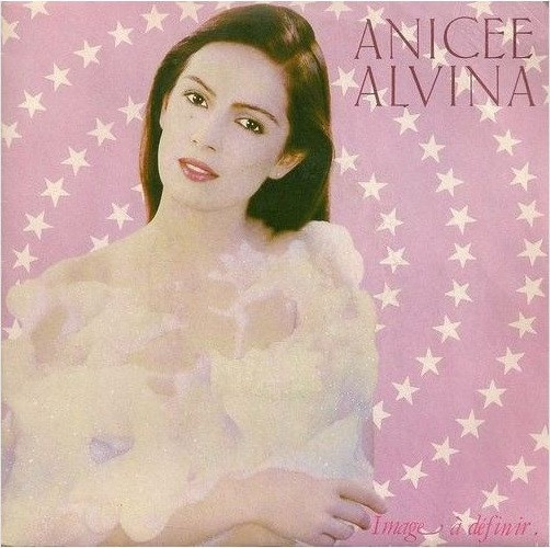 Anicée Alvina - Image À Définir | CBS (A 2175)