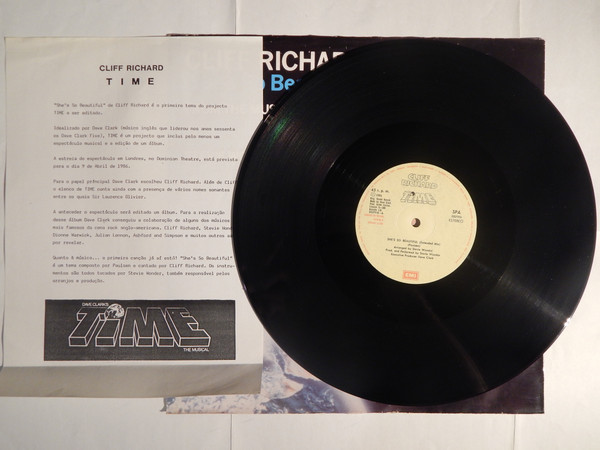 Cliff Richard - She's So Beautiful | EMI (2007996) - 3