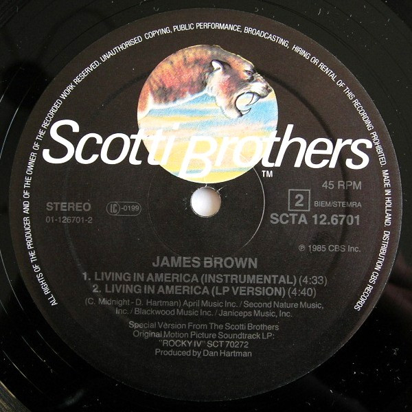 James Brown - Living In America (12" Extended Dance Mix) | Scotti Bros. Records (SCTA 12.6701) - 4