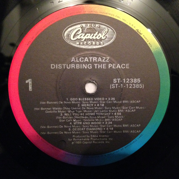 Alcatrazz - Disturbing The Peace [Vinyl] | Capitol Records (ST-12385) - 3