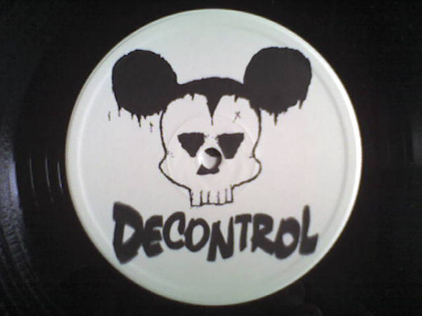 Activator DJ - Sincrotron E.P. | Decontrol Records (DCT 004) - 2