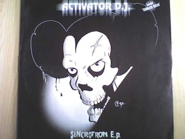 Activator DJ - Sincrotron E.P. | Decontrol Records (DCT 004) - main