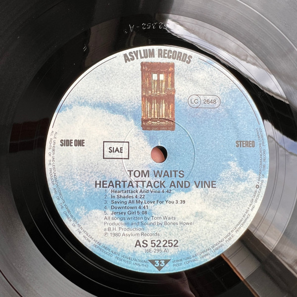Tom Waits - Heartattack And Vine | Asylum Records (AS 52 252) - 2