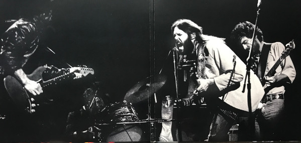 Neil Young With The Santa Monica Flyers - Somewhere Under The Rainbow (Nov. 5. 1973) (2LP) [Vinyl] | Shakey Pictures Records (0936224885047) - 2
