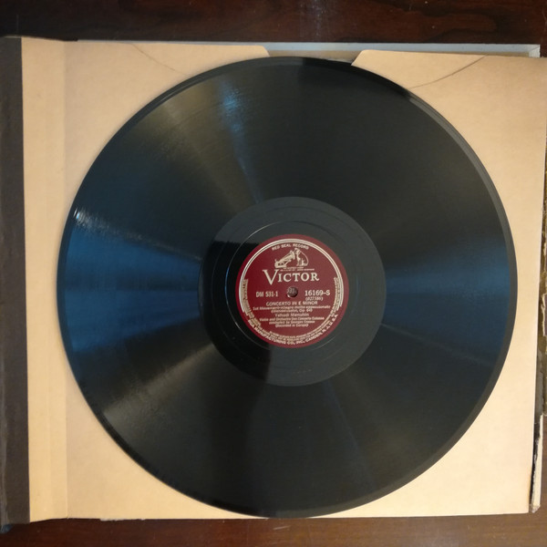 Felix Mendelssohn-Bartholdy - Yehudi Menuhin And Orchestre Colonne Conducted By George Enescu - Concerto In E Minor (For Violin And Orchestra) | Victor Red Seal (DM 531) - 3