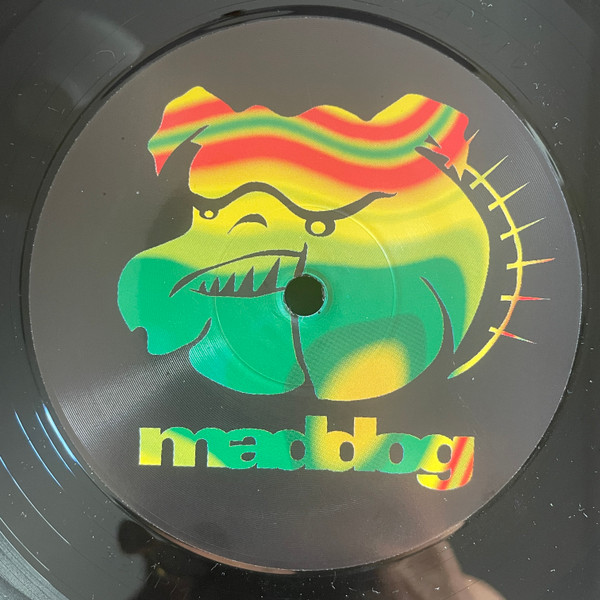 Phat 'N' Phunky - Let's Groove | Maddog (INT 128.172) - 2