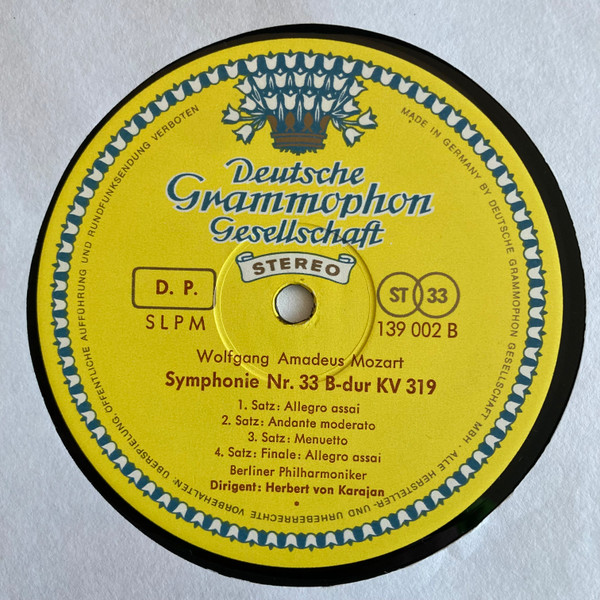 Wolfgang Amadeus Mozart • Herbert Von Karajan / Berliner Philharmoniker - Symphonien Nr.29 KV 201 • Nr.33 KV 319 | Deutsche Grammophon (139 002 SLPM) - 4