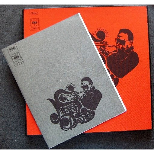 Miles Davis - The Essential Miles Davis | CBS (S 66310) - main