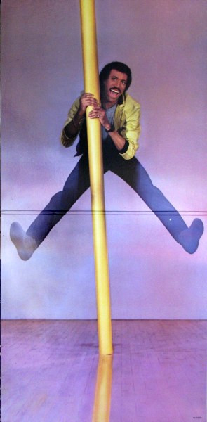 Lionel Richie - Can't Slow Down | Motown (MLM-6059) - 3