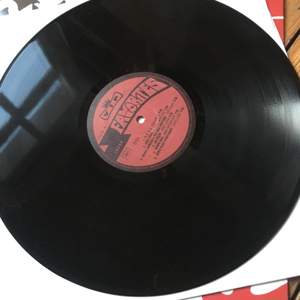 Various - Funky Favorites | Vip (10094) - 3