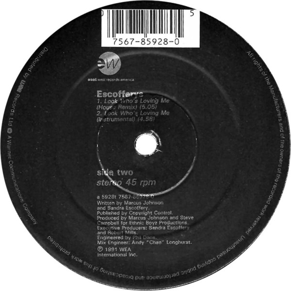 The Escoffery's - Look Who's Loving Me | EastWest Records America (A5928T) - 4