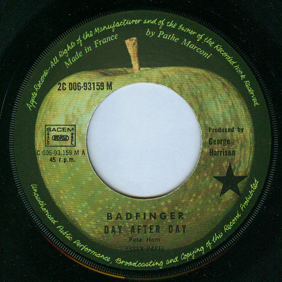 Badfinger - Day After Day / Sweet Tuesday Morning | Apple Records (2C 006-93159 M) - 3