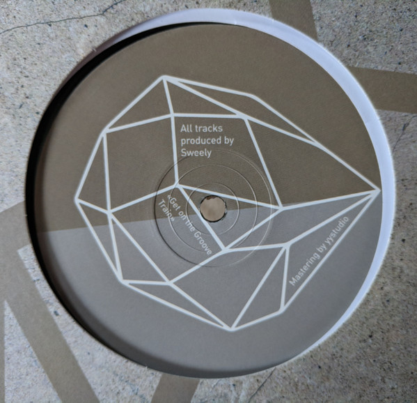 Sweely - Les Chroniques De Monsieur Montana (Part I) | Concrete Music 3PM (CCRT3PM05) - 2 Sweely - Les Chroniques De Monsieur Montana (Part I) | Concrete Music 3PM (CCRT3PM05) - 2
