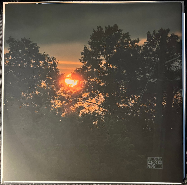 Uniform - American Standard | Sacred Bones Records (SBR346) - 4 Uniform - American Standard | Sacred Bones Records (SBR346) - 4