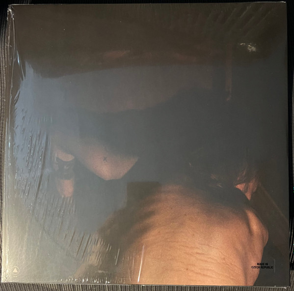 Uniform - American Standard | Sacred Bones Records (SBR346) - 2 Uniform - American Standard | Sacred Bones Records (SBR346) - 2