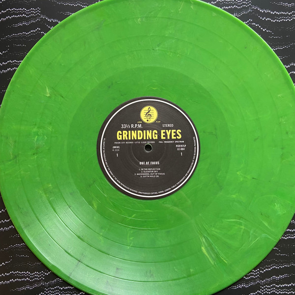 Grinding Eyes - Out Of Focus | Little Cloud Records (LC-084) - 3 Grinding Eyes - Out Of Focus | Little Cloud Records (LC-084) - 3
