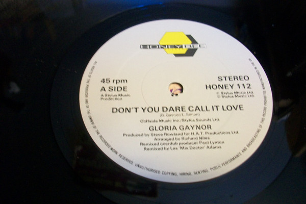 Gloria Gaynor - Don't You Dare Call It Love | Honey Bee Records (HONEY 112) - 3