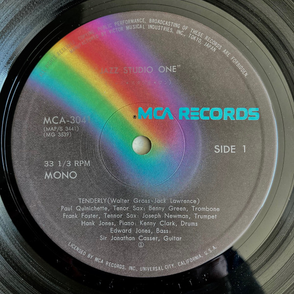 Paul Quinichette , Bennie Green , Frank Foster , Joe Newman , Hank Jones , Kenny Clarke , Eddie Jones , Sir Jonathan Gasser - Jazz Studio 1 | MCA Records (MCA-3041) - 3