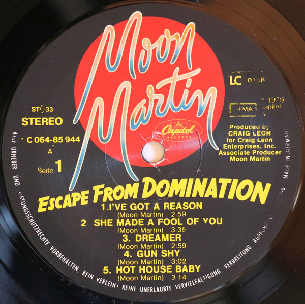 Moon Martin - Escape From Domination | Capitol Records (1C 064-85 944) - 3