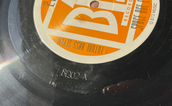 2001 - Space Age E.P. | B12 (B1202) - 3