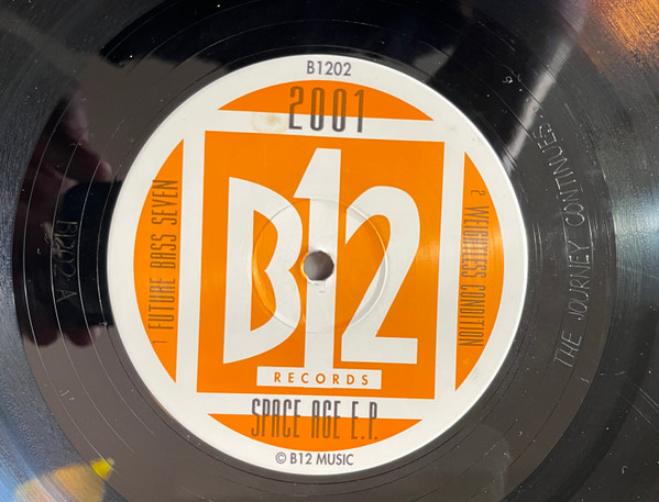 2001 - Space Age E.P. | B12 (B1202) - 4