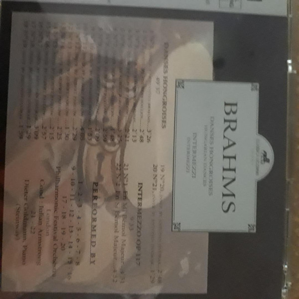 Johannes Brahms - Danses Hongroises - Intermezzi | Classica Licorne (901 405) - 2