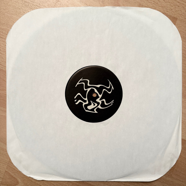 Brother Brown Featuring Frank'ee - Under The Water | Yoshitoshi Recordings (YR036) - 4