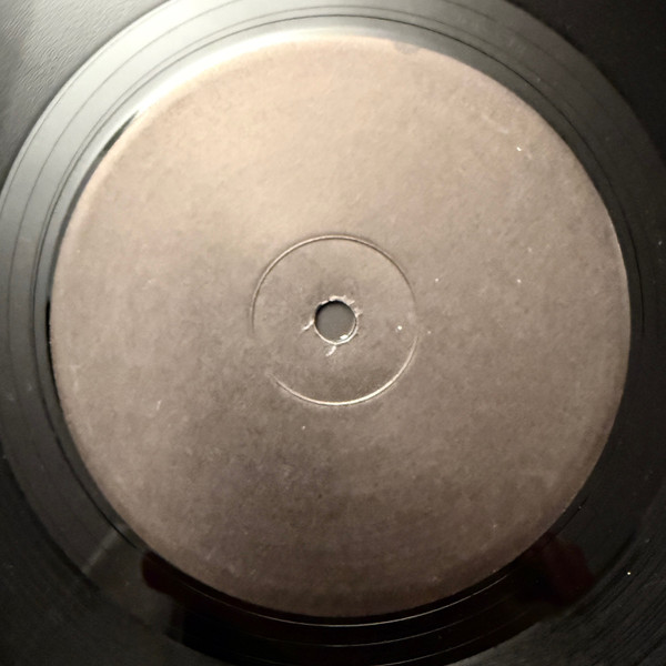 Brother Brown Featuring Frank'ee - Under The Water | Yoshitoshi Recordings (YR036) - 2