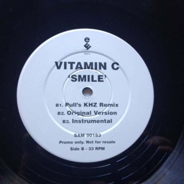 Vitamin C Featuring Lady Saw - Smile | Elektra (SAM 00183) - 2