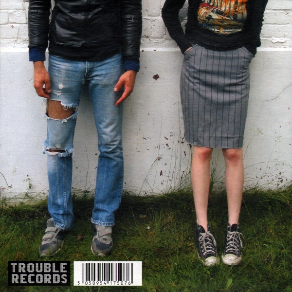 Crystal Castles - Air War | Trouble Records (DUDE003) - 2