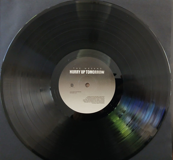 The Weeknd - Hurry Up Tomorrow | XO (00602475692584) - 4 The Weeknd - Hurry Up Tomorrow | XO (00602475692584) - 4