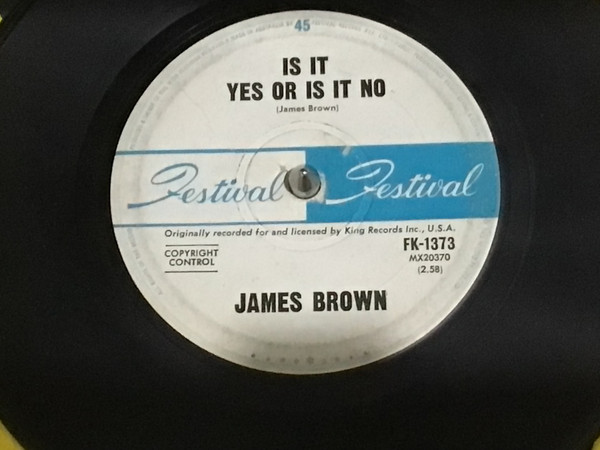James Brown & The Famous Flames - It's A Man's, Man's, Man's, Man's World / Is It Yes Or Is It No? | Festival Records (FK 1373) - 2 James Brown & The Famous Flames - It's A Man's, Man's, Man's, Man's World / Is It Yes Or Is It No? | Festival Records (FK 1373) - 2