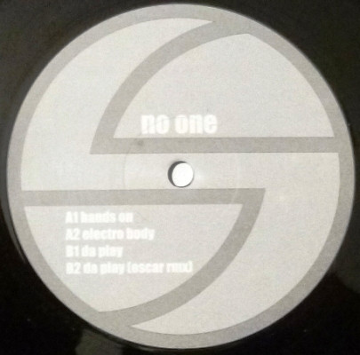 No One - Hands On | Purec. Recordings (Purec 002)
