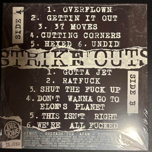 The Strike Outs - The Strike Outs LP No 109 / 150 | Evil Tone Records (ETR 016) - 2 The Strike Outs - The Strike Outs LP No 109 / 150 | Evil Tone Records (ETR 016) - 2