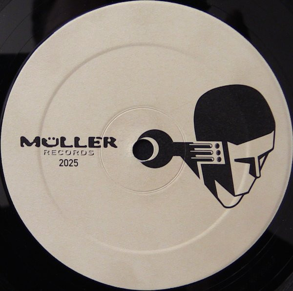 Beroshima - WWW WorldWideWhore EP | Müller Records (MÜLLER 2025) - 3