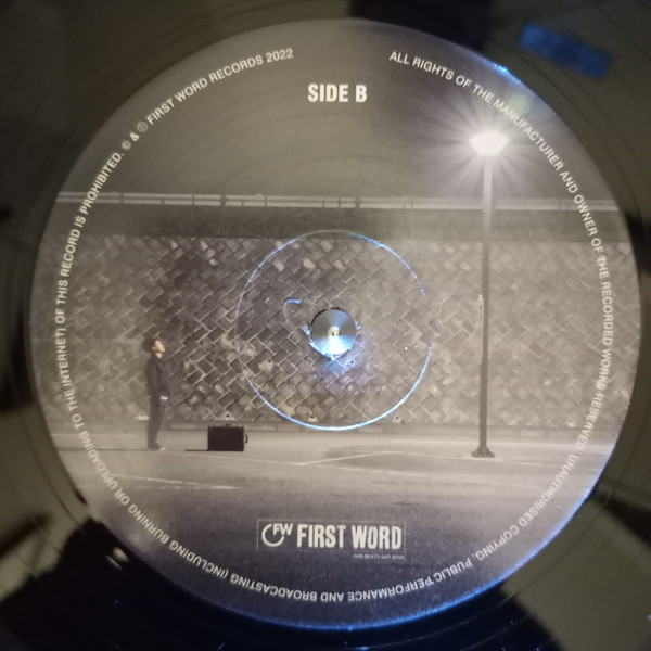 Takuya Kuroda - Midnight Crisp | First Word Records (FW260) - 3 Takuya Kuroda - Midnight Crisp | First Word Records (FW260) - 3